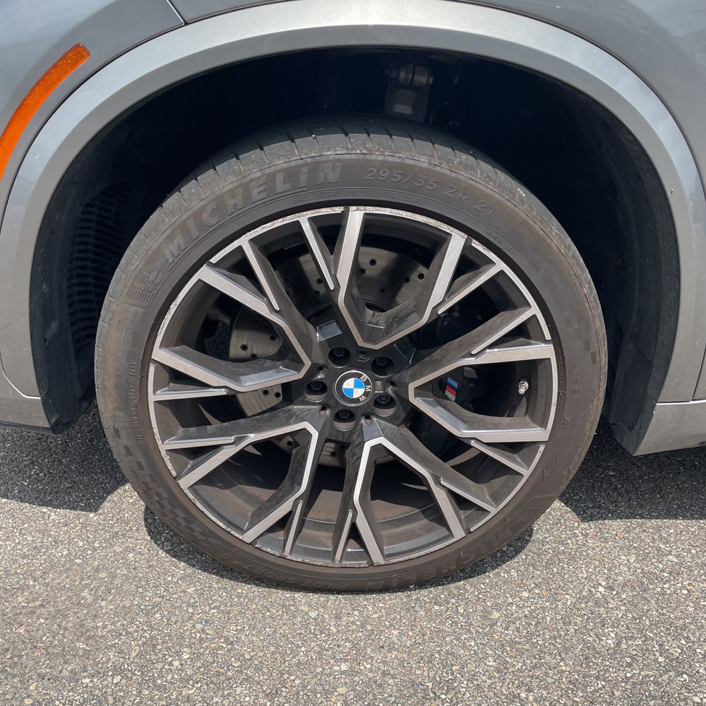 2022 BMW X5 M