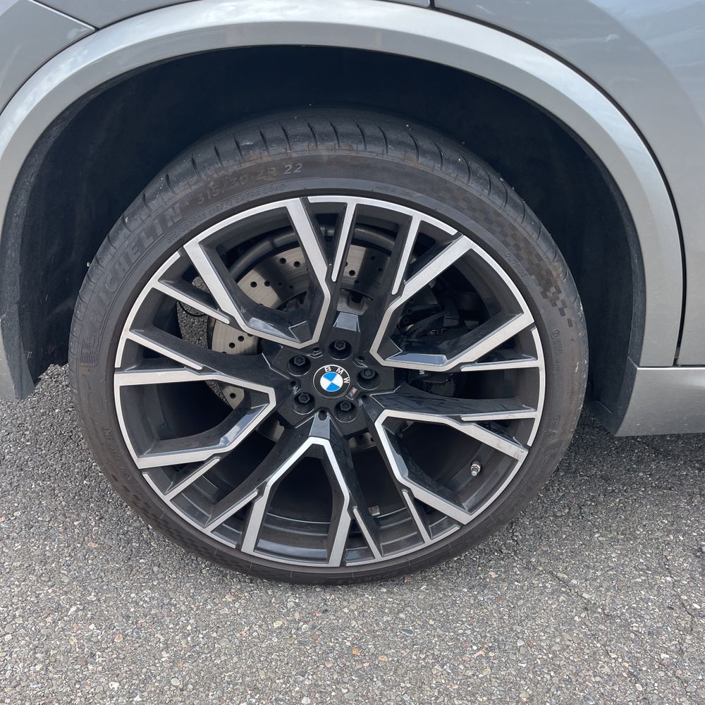 2022 BMW X5 M