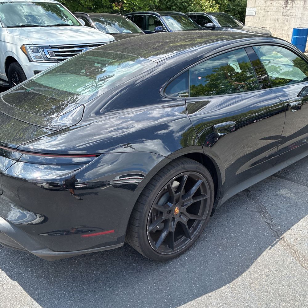 2023 Porsche Taycan Base