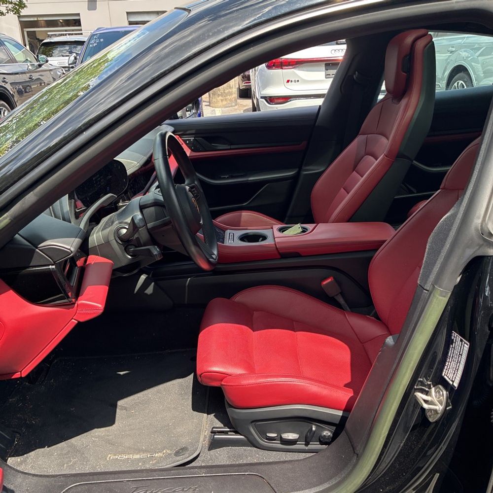 2023 Porsche Taycan Base
