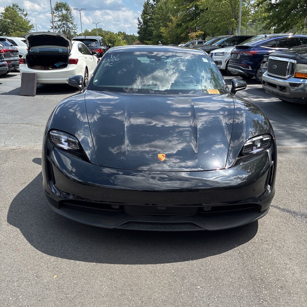 2023 Porsche Taycan Base