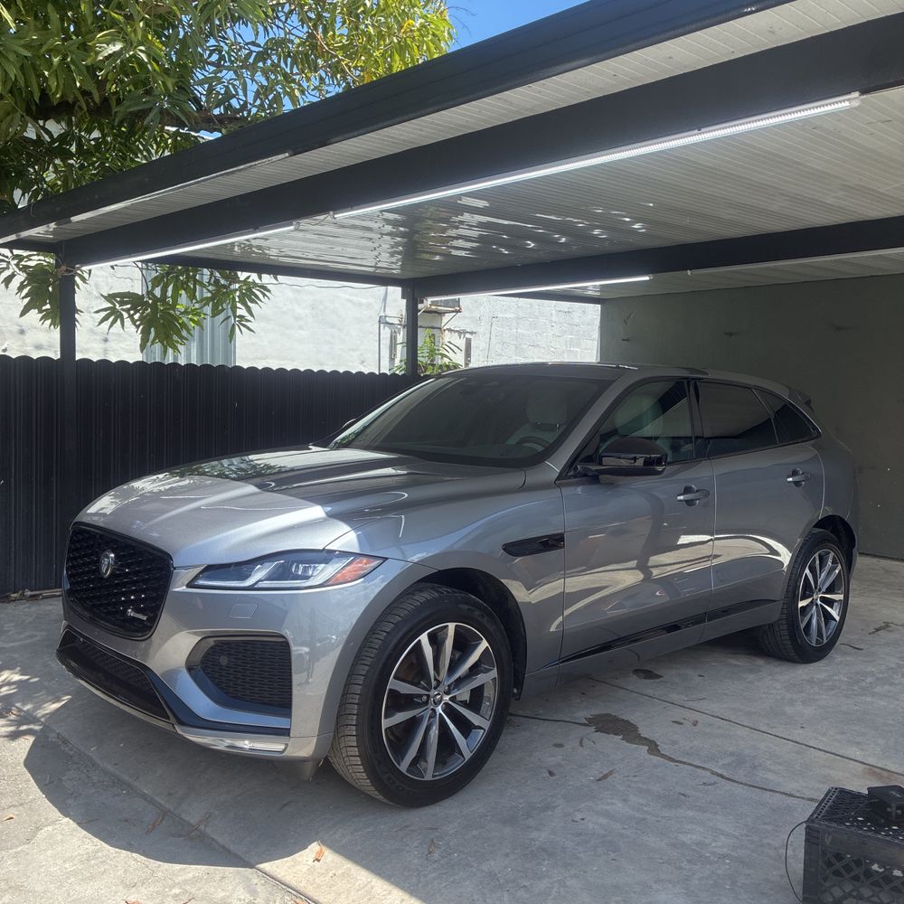 2025 Jaguar F-Pace P250 R-Dynamic S