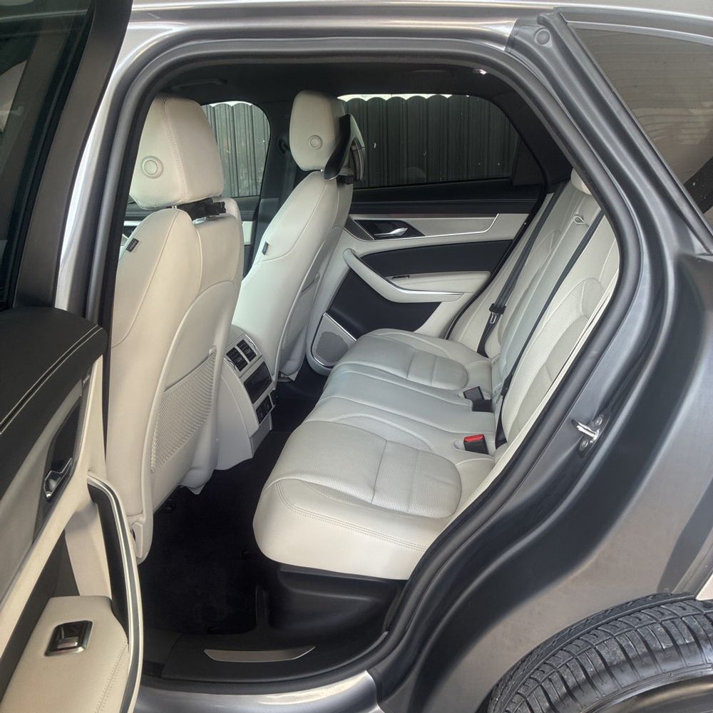 2025 Jaguar F-Pace P250 R-Dynamic S