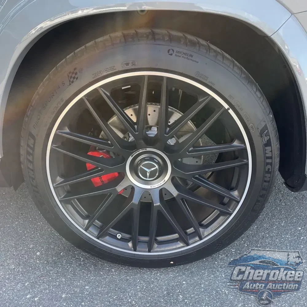 2025 Mercedes-Benz GLS AMG GLS 63