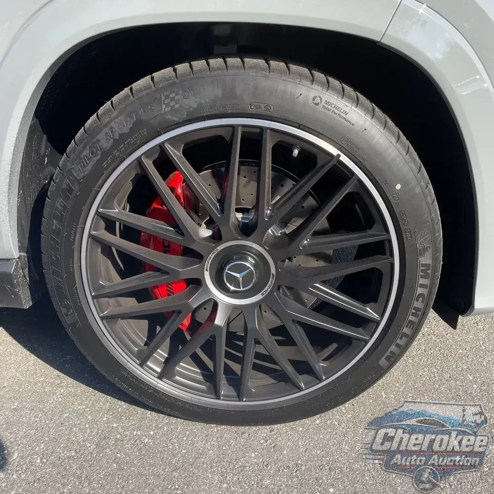 2025 Mercedes-Benz GLS AMG GLS 63