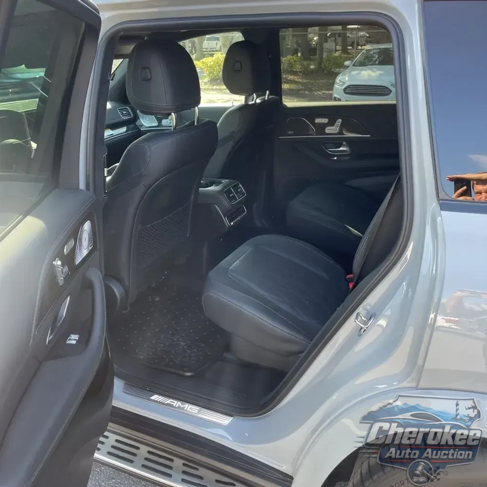 2025 Mercedes-Benz GLS AMG GLS 63