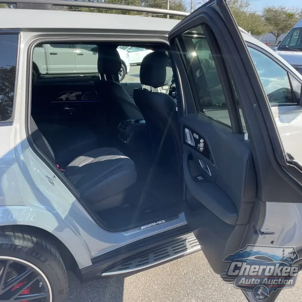 2025 Mercedes-Benz GLS AMG GLS 63