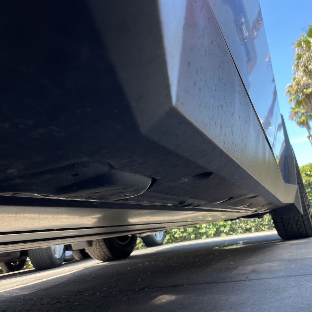 2024 Tesla Cybertruck Base