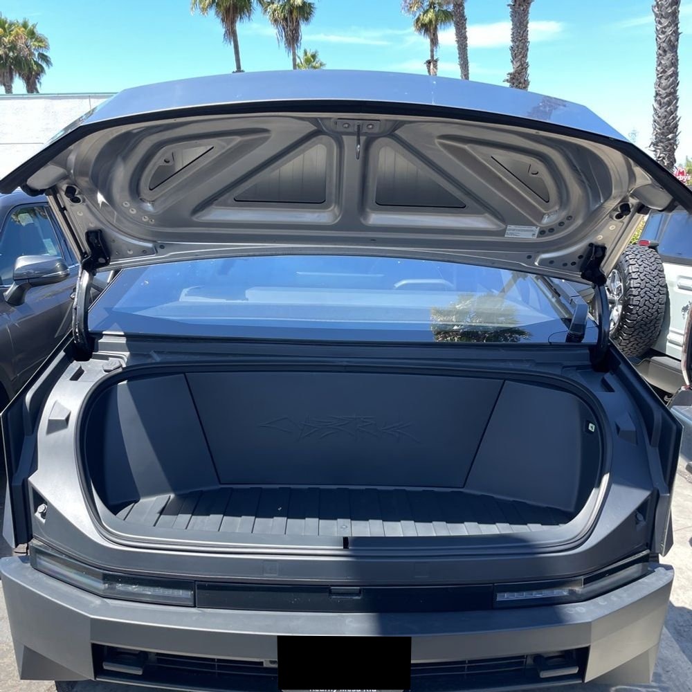 2024 Tesla Cybertruck Base
