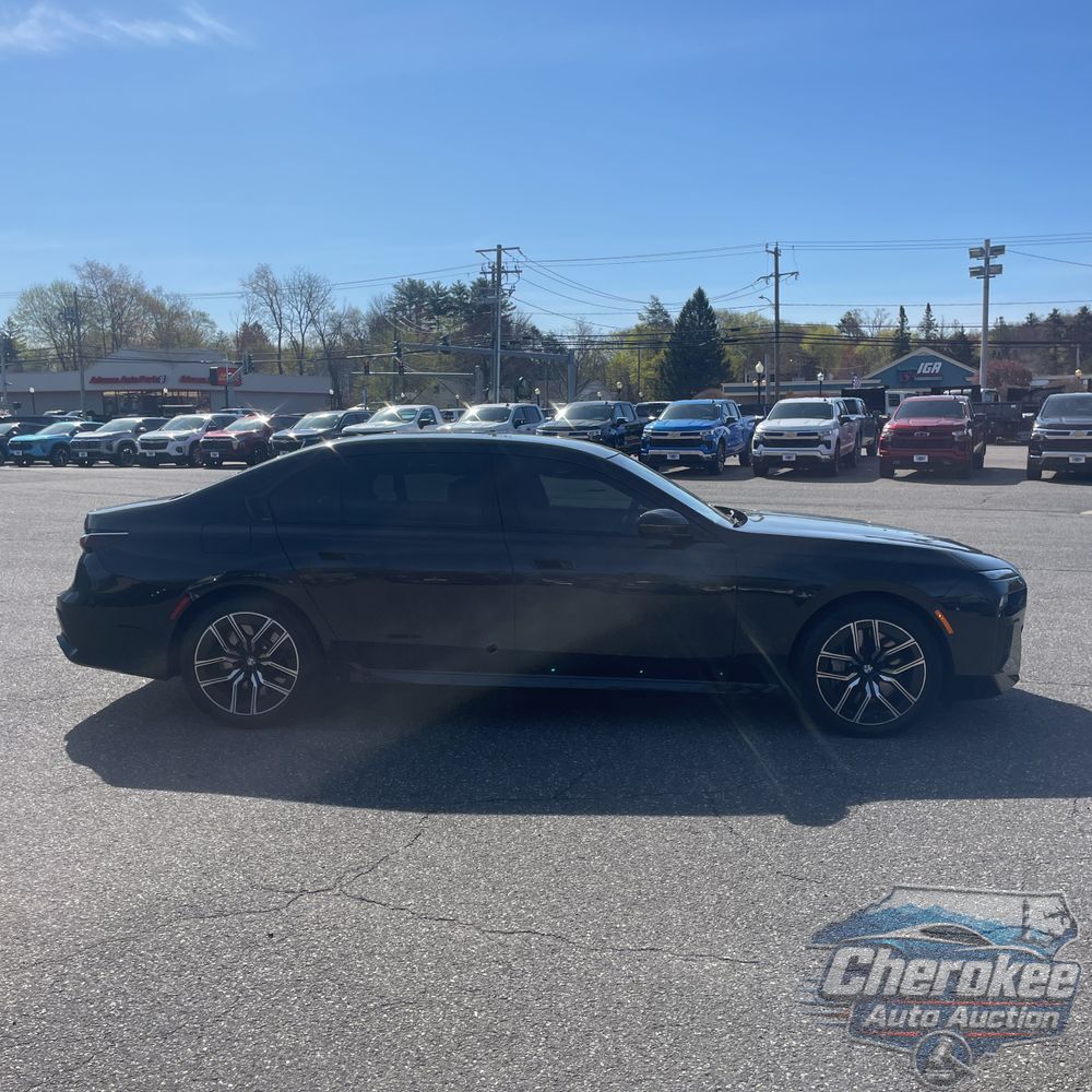 2023 BMW 7-Series 760xi