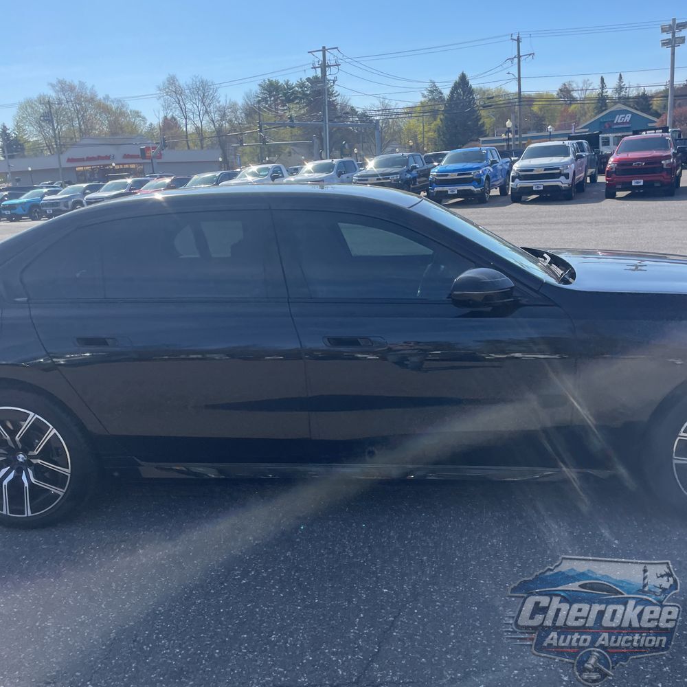 2023 BMW 7-Series 760xi