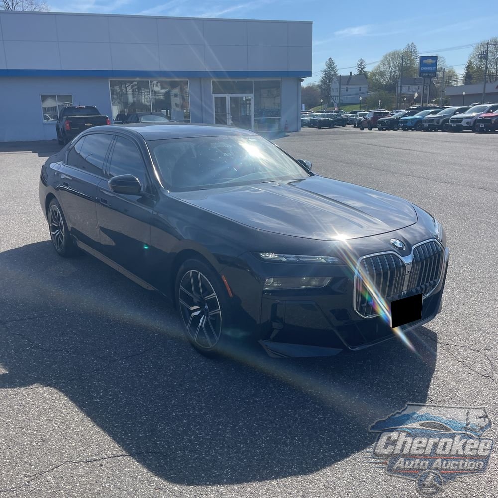 2023 BMW 7-Series 760xi