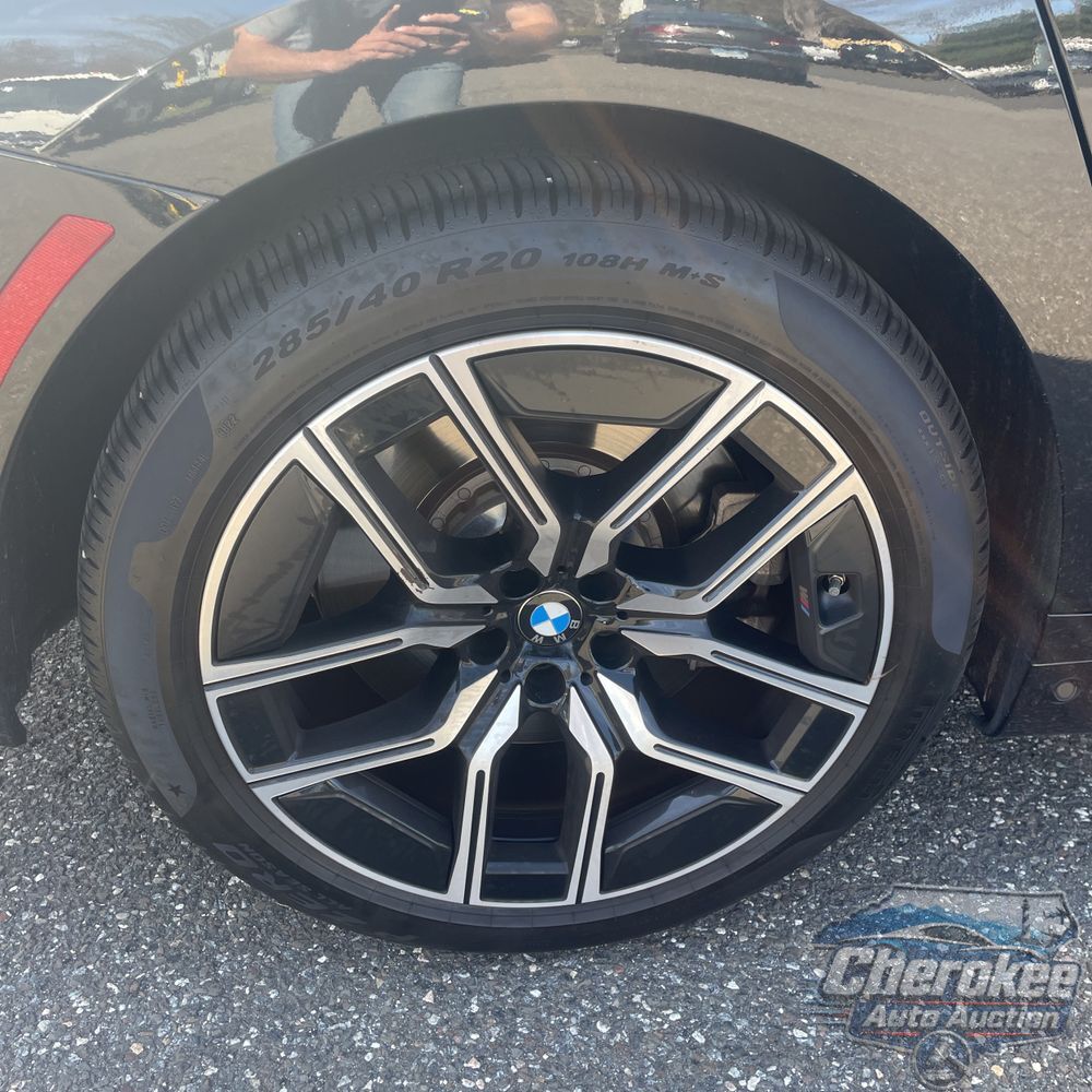 2023 BMW 7-Series 760xi