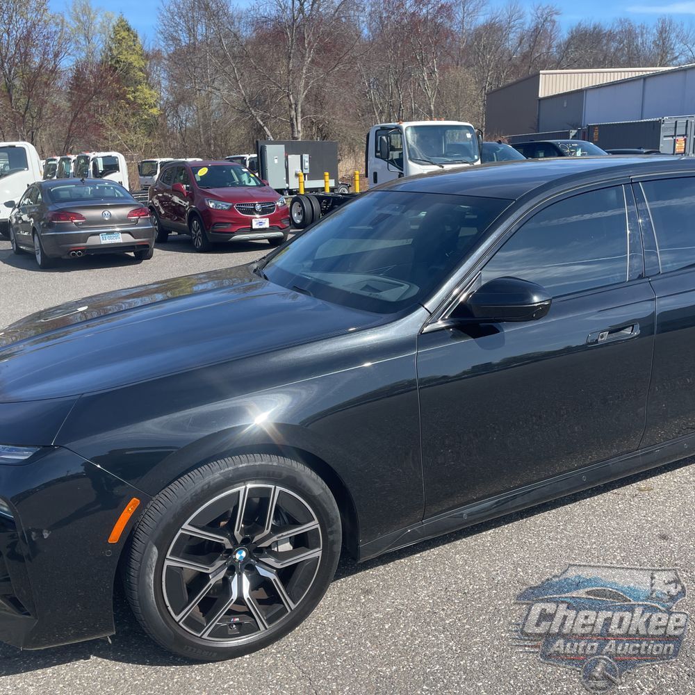 2023 BMW 7-Series 760xi