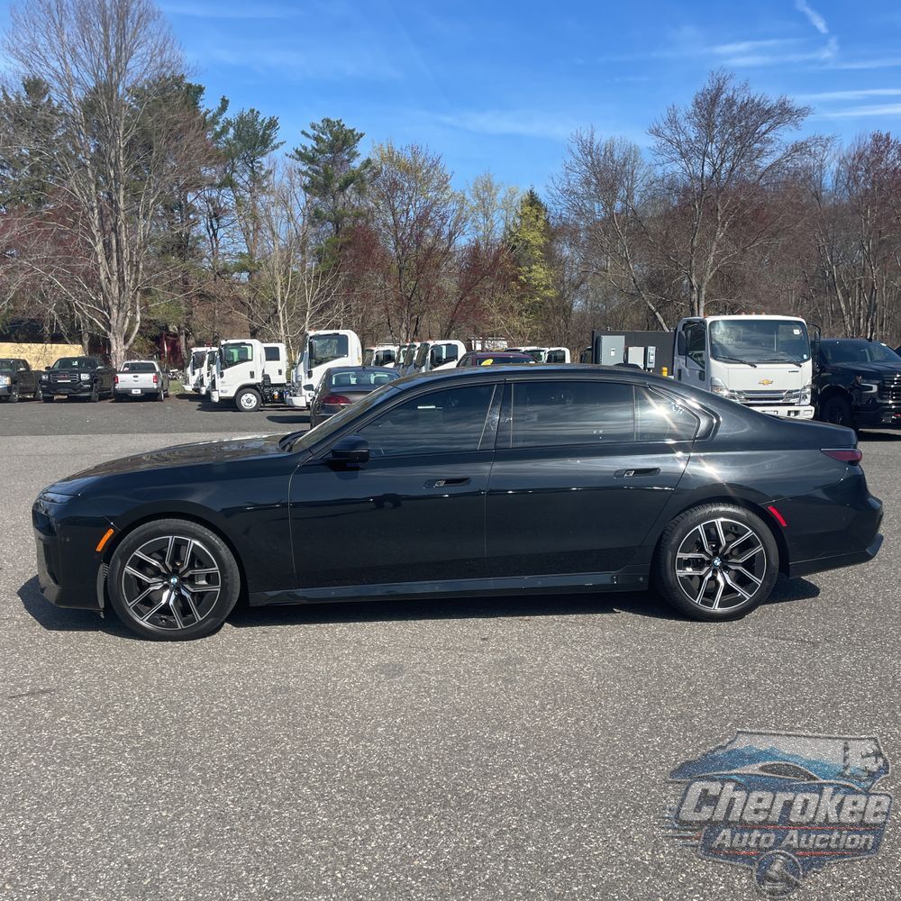 2023 BMW 7-Series 760xi