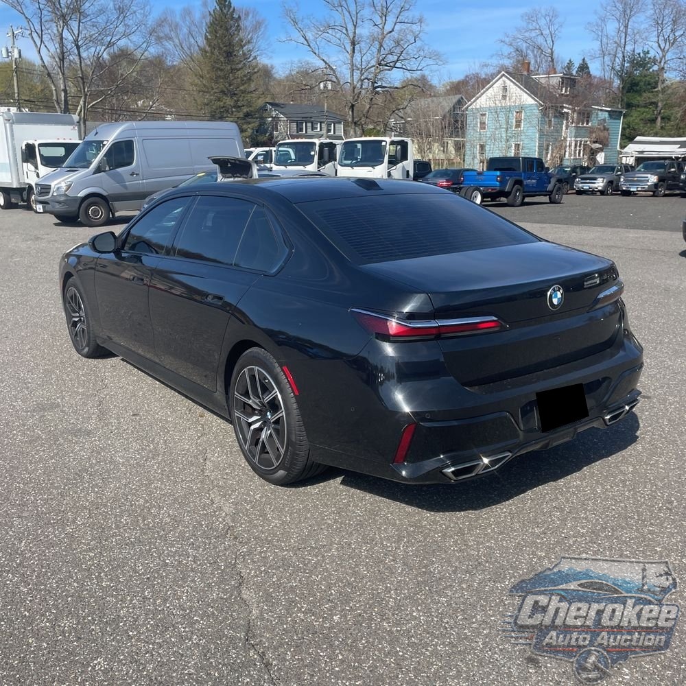 2023 BMW 7-Series 760xi