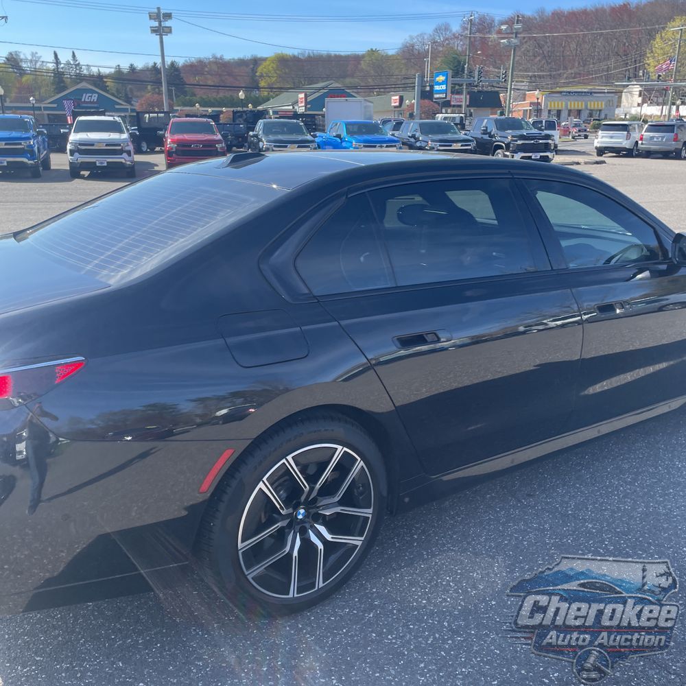 2023 BMW 7-Series 760xi