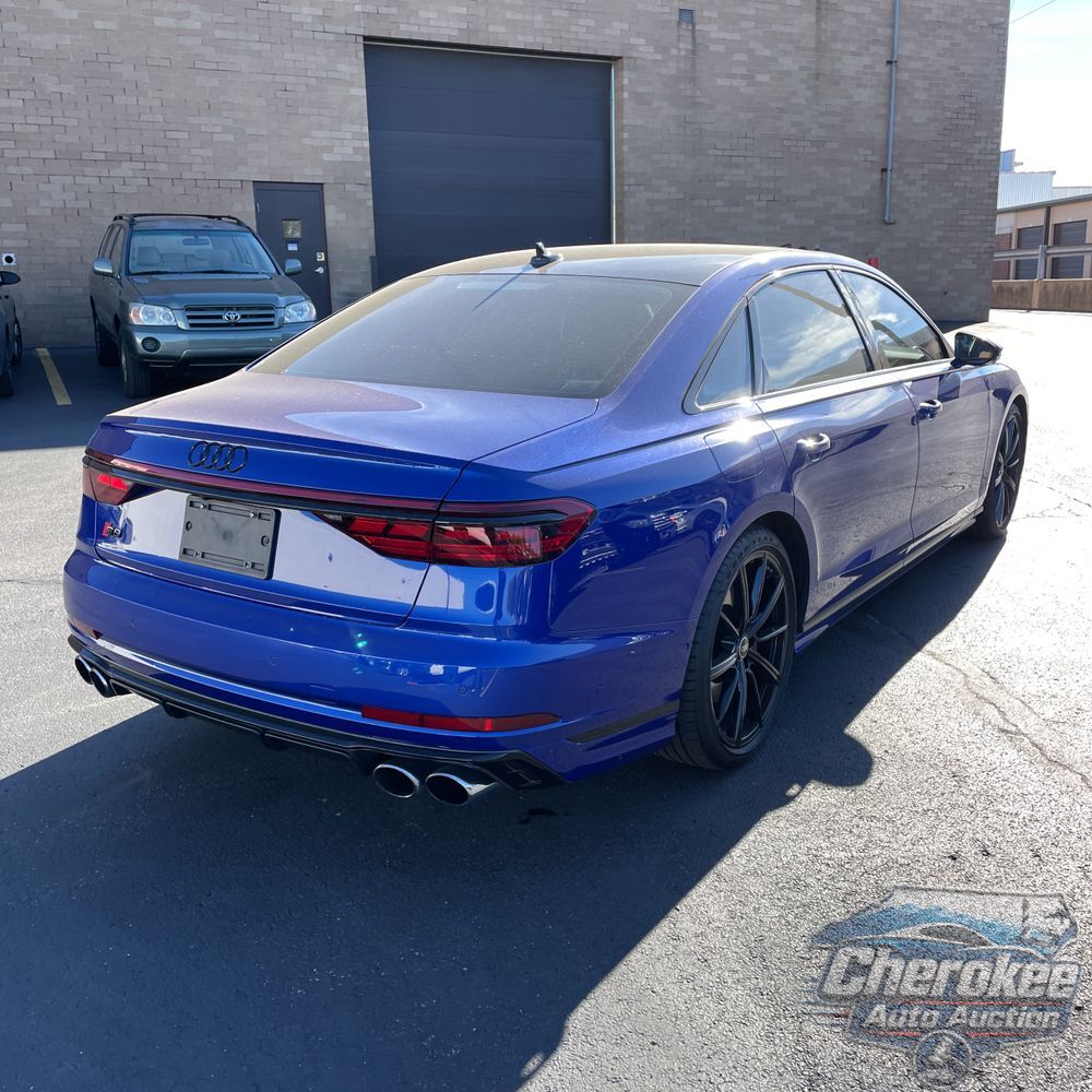 2023 Audi S8
