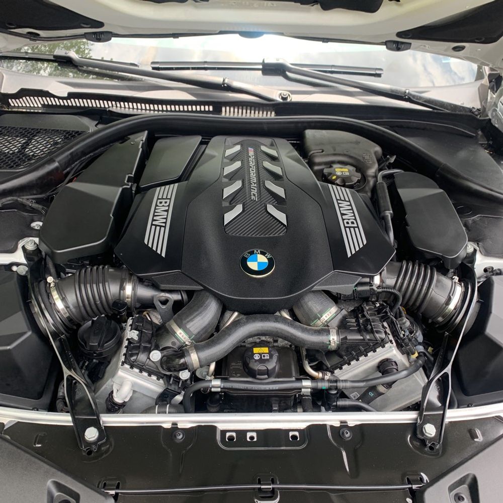 2022 BMW 8-Series M850xi Grn Coupe