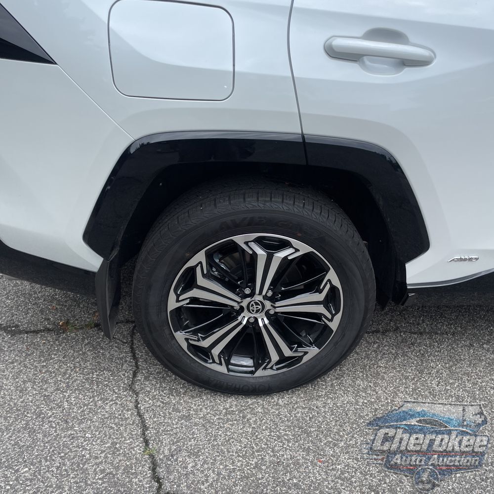 2025 Toyota RAV4 Plug-in Hybrid XSE