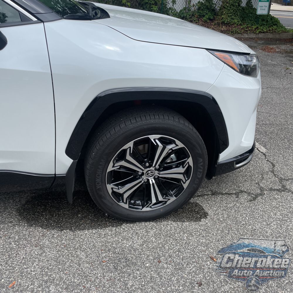 2025 Toyota RAV4 Plug-in Hybrid XSE