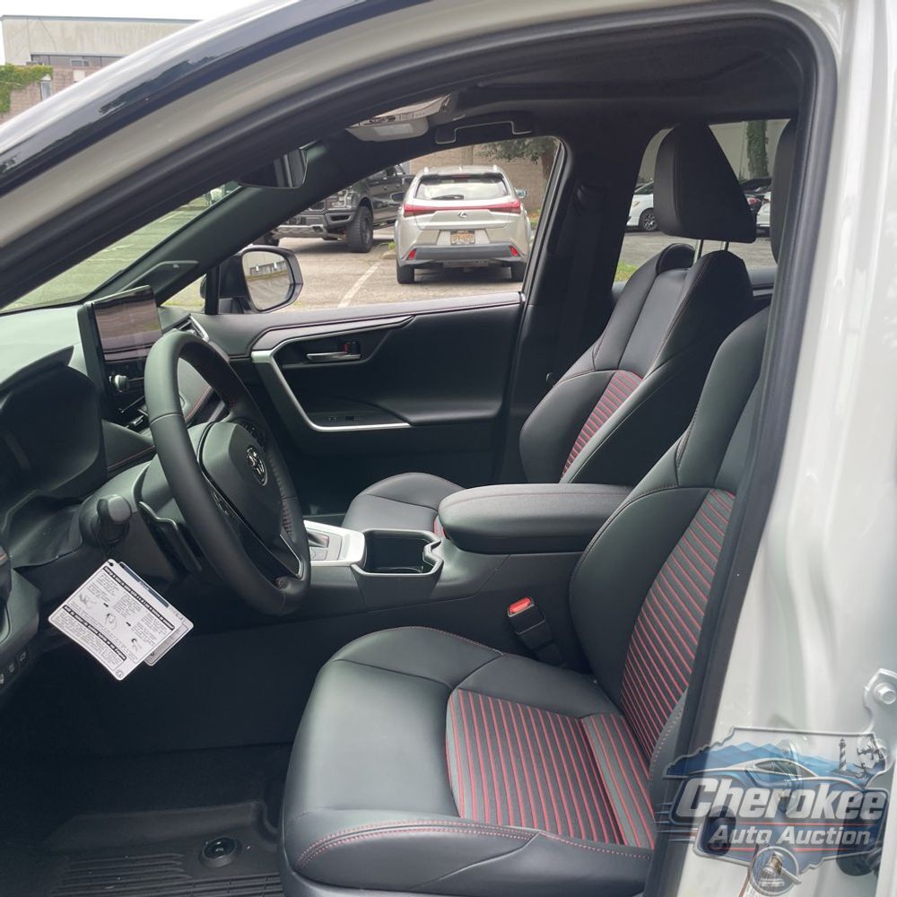 2025 Toyota RAV4 Plug-in Hybrid XSE