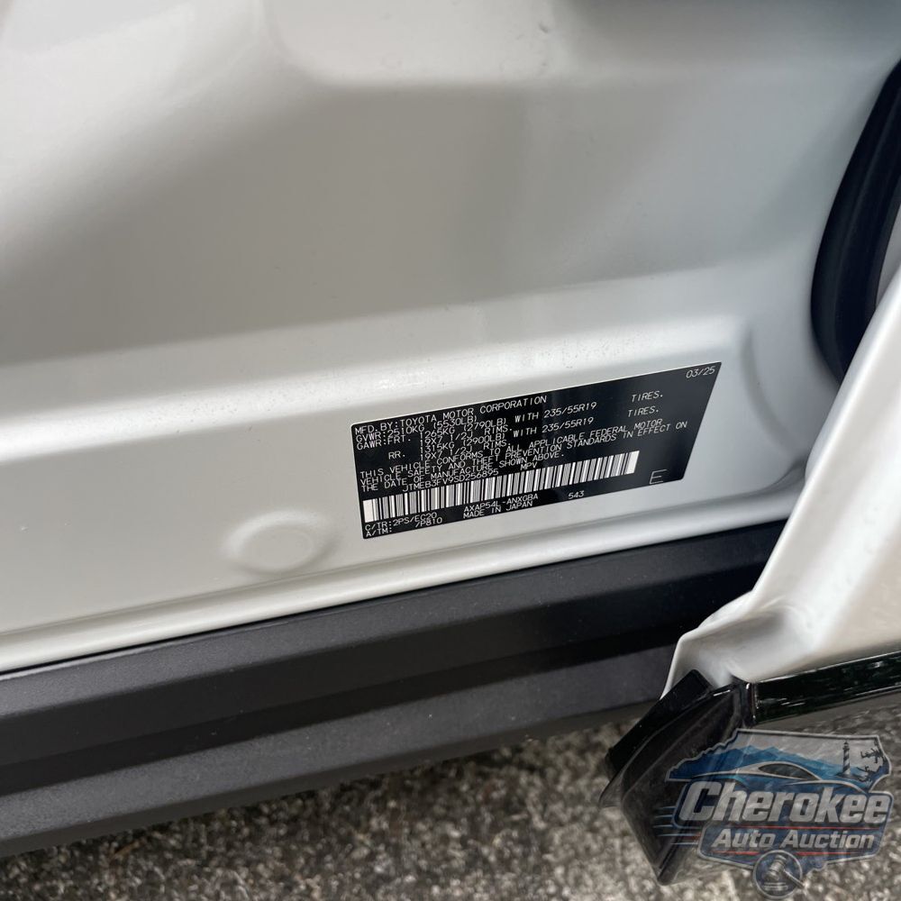 2025 Toyota RAV4 Plug-in Hybrid XSE