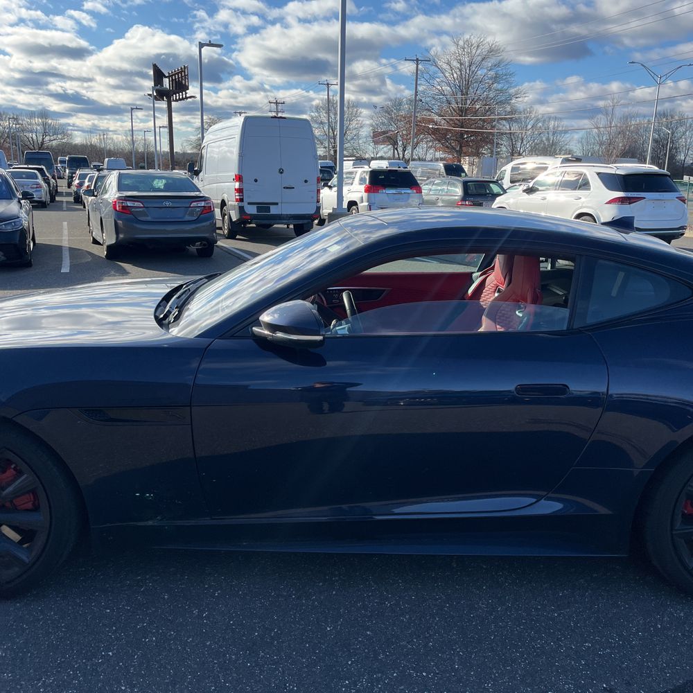 2023 Jaguar F-Type R