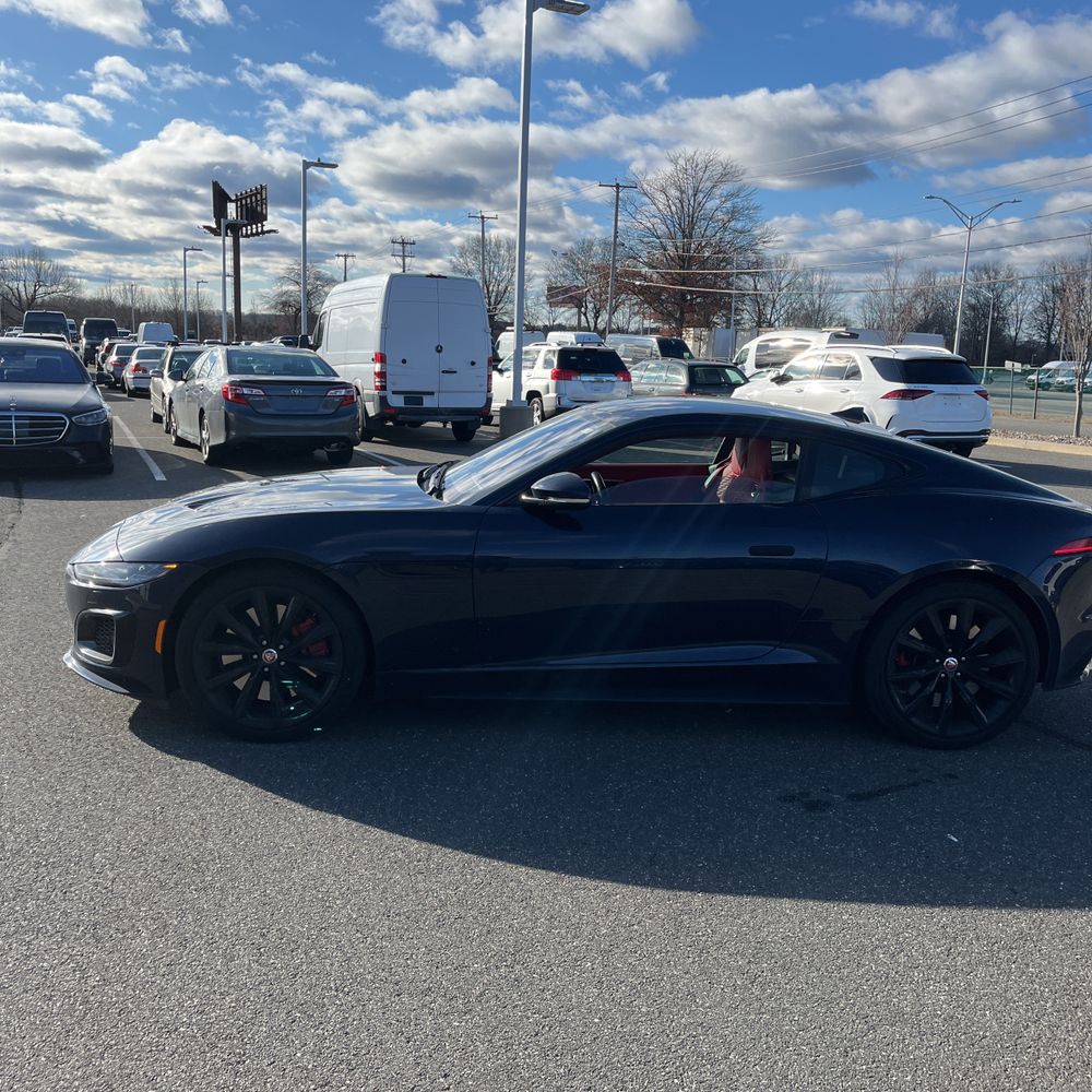 2023 Jaguar F-Type R