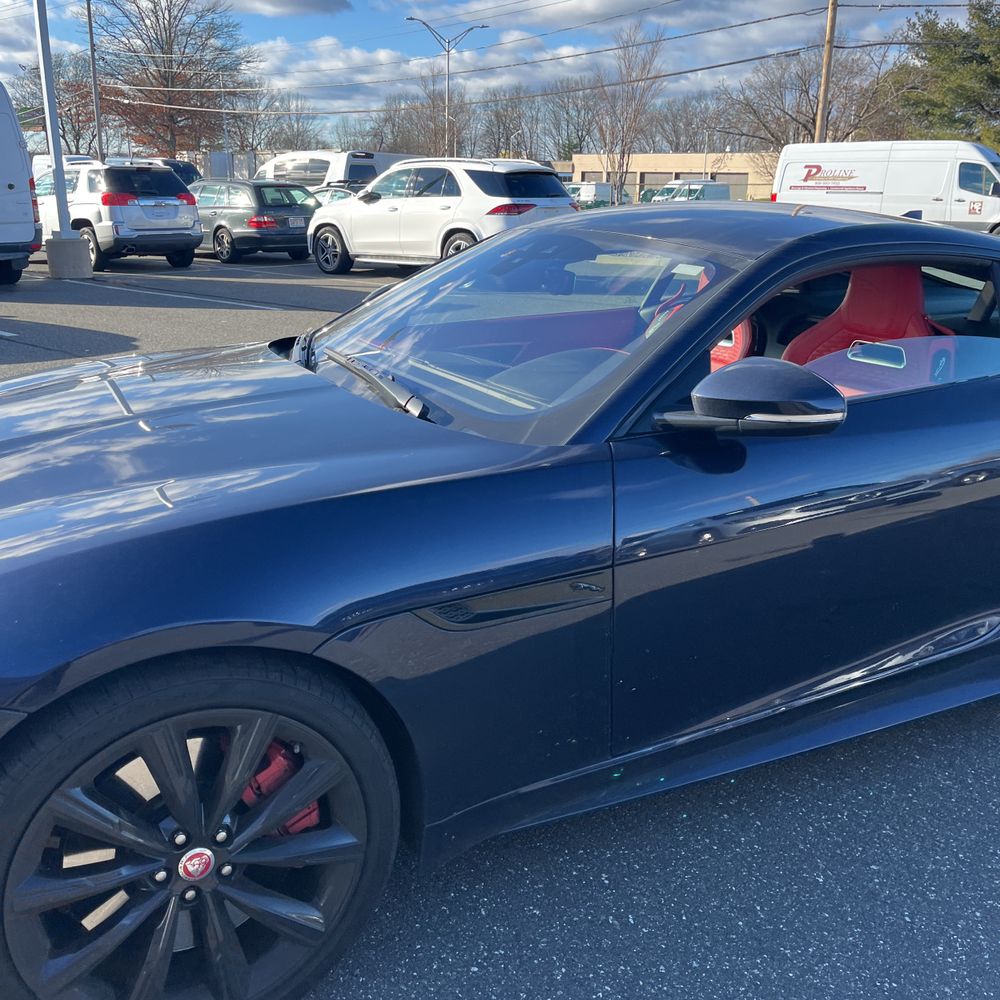 2023 Jaguar F-Type R