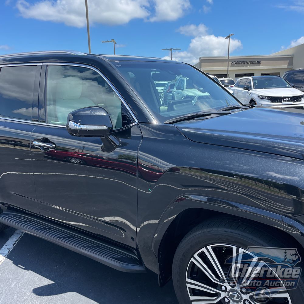 2022 Lexus LX 600 Luxury