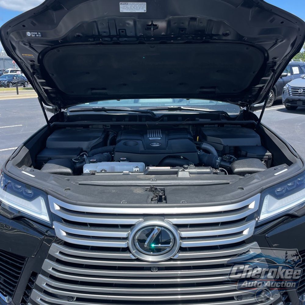 2022 Lexus LX 600 Luxury