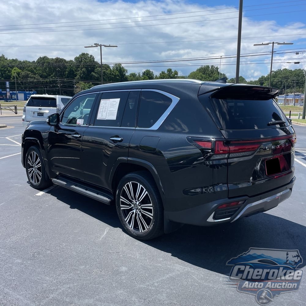 2022 Lexus LX 600 Luxury