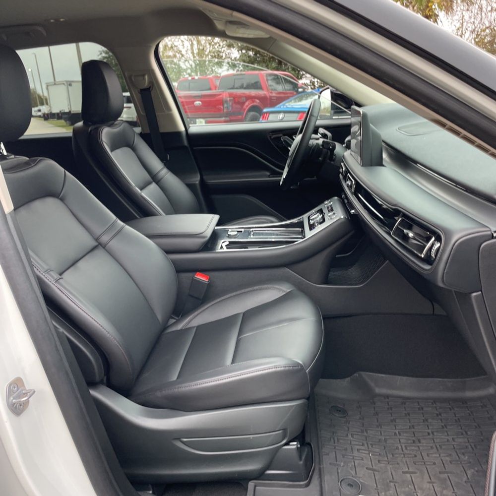 2024 Lincoln Aviator Premiere