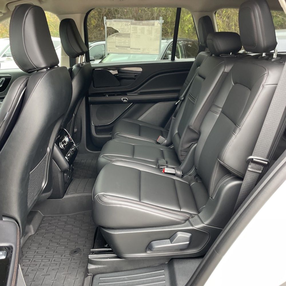 2024 Lincoln Aviator Premiere