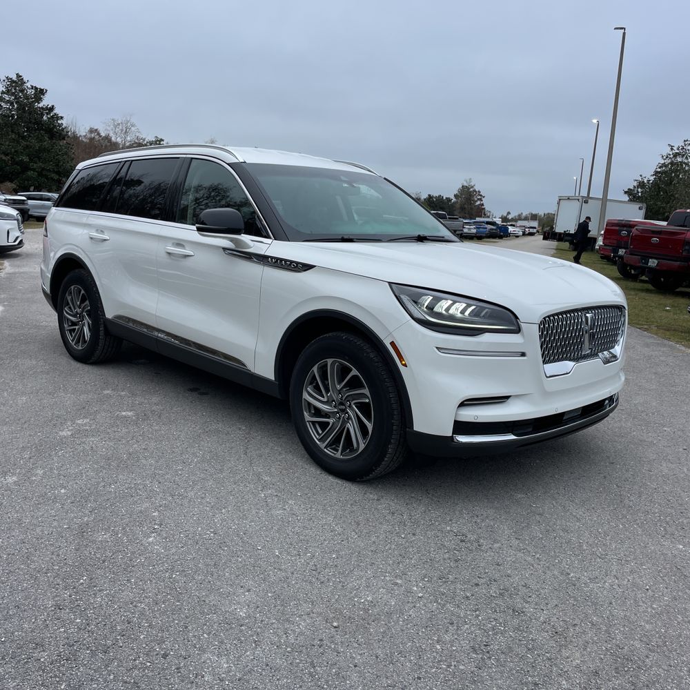 2024 Lincoln Aviator Premiere