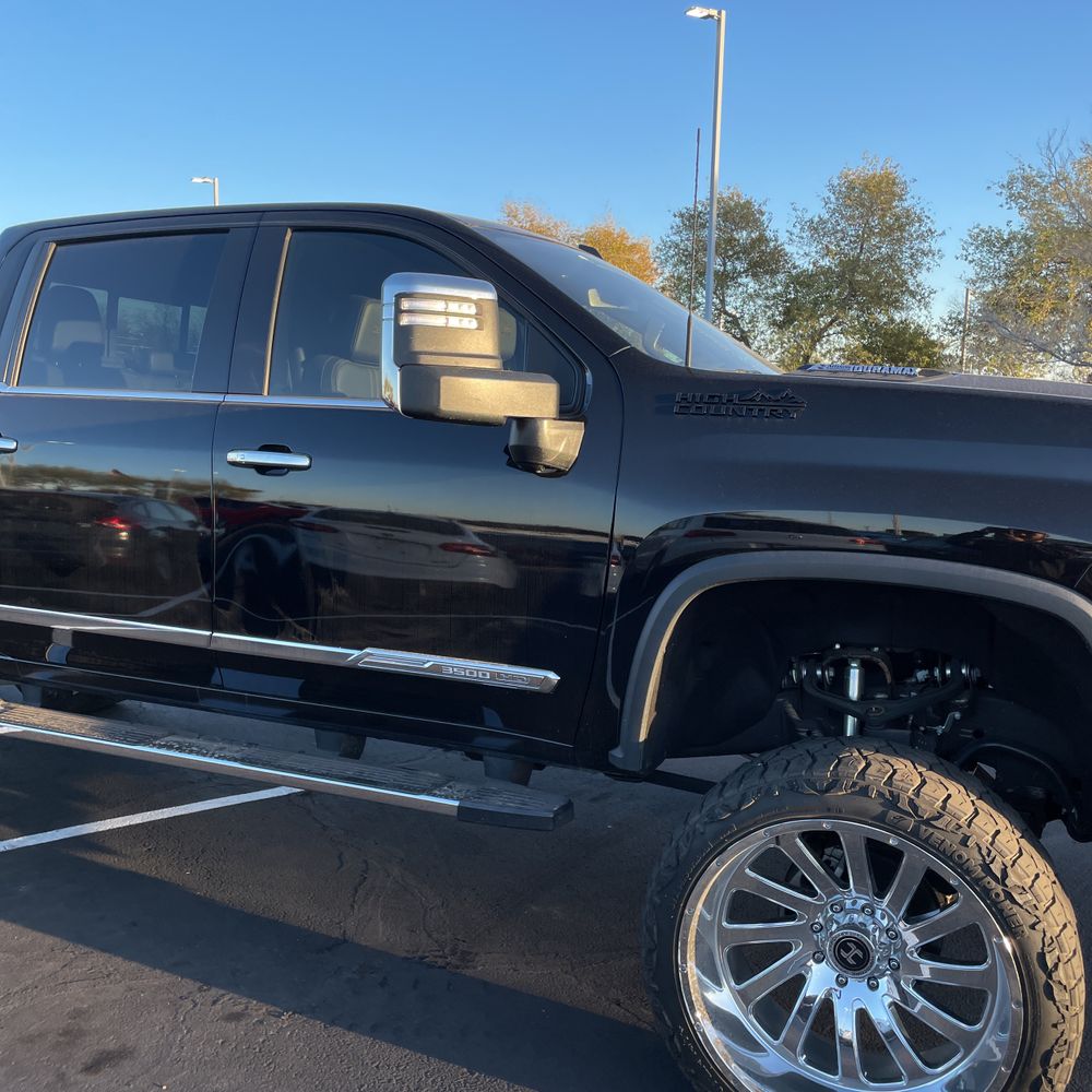 2024 Chevrolet Silverado 3500HD High Country