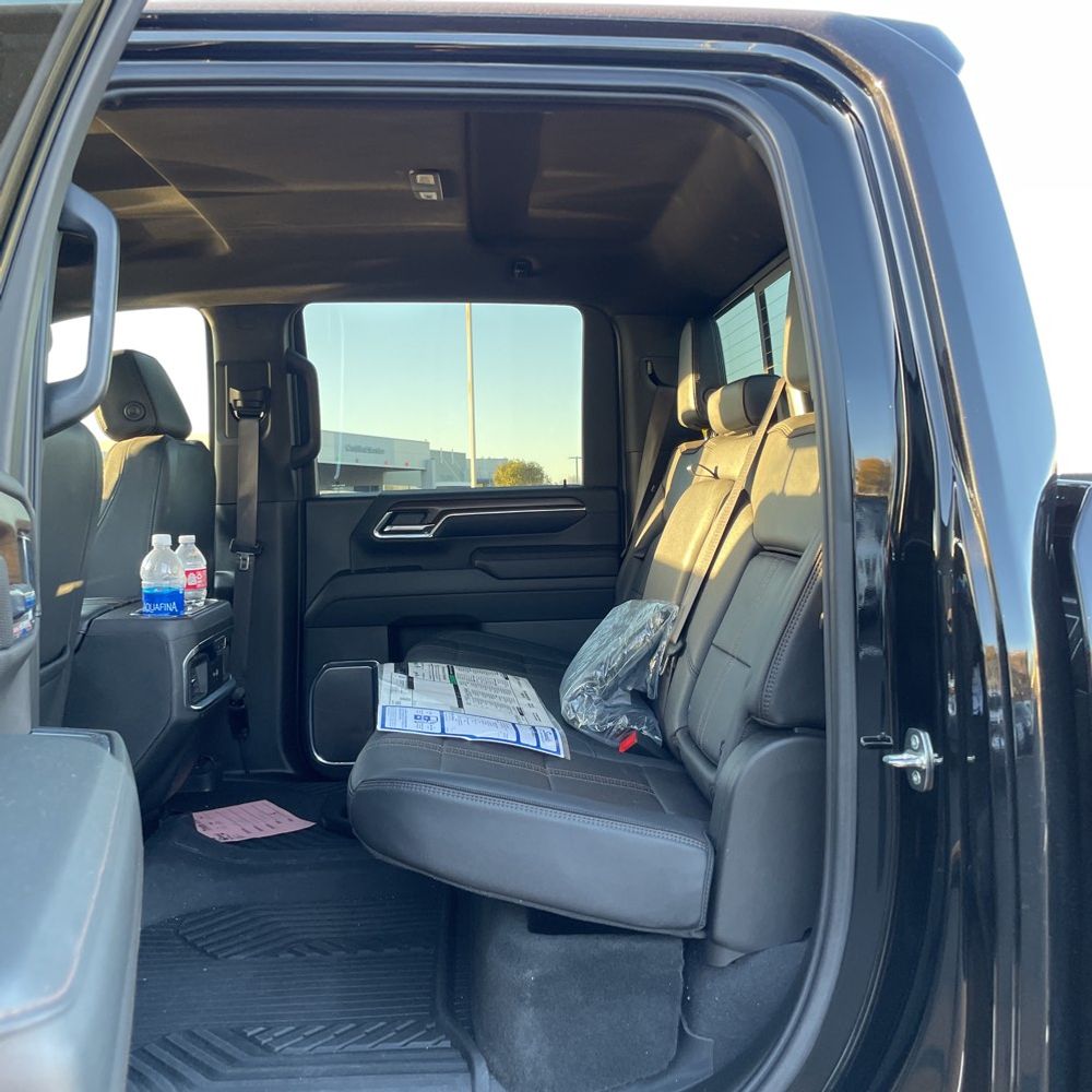 2024 Chevrolet Silverado 3500HD High Country