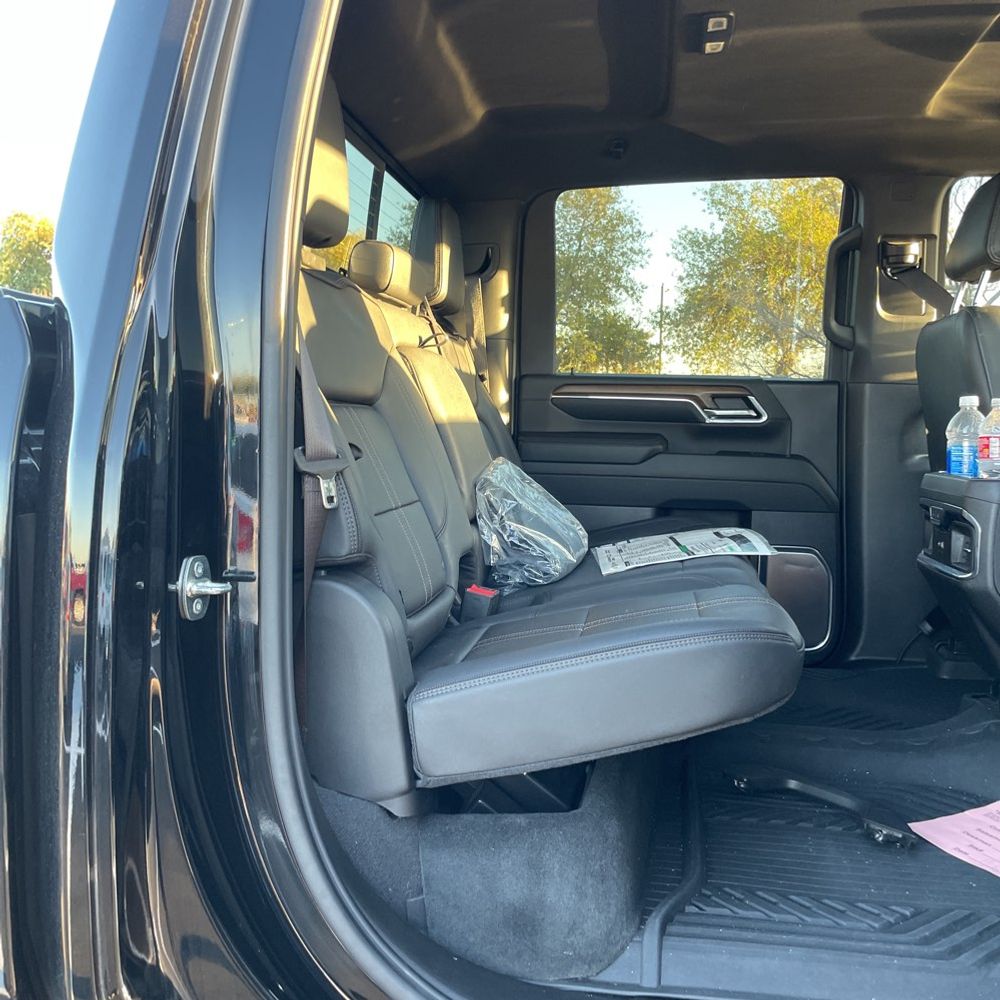 2024 Chevrolet Silverado 3500HD High Country