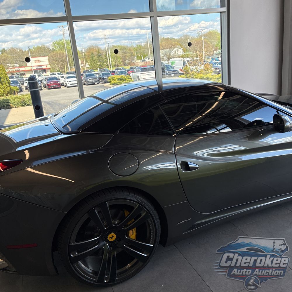 2010 Ferrari California Base 2D Convertible
