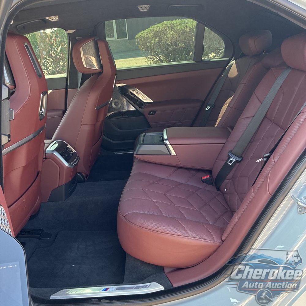 2025 BMW 7-Series 760i xDrive