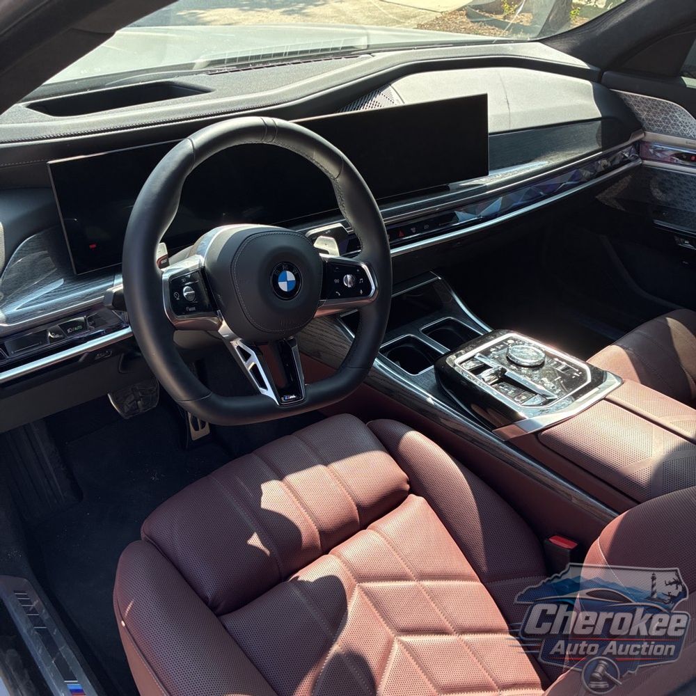 2025 BMW 7-Series 760i xDrive