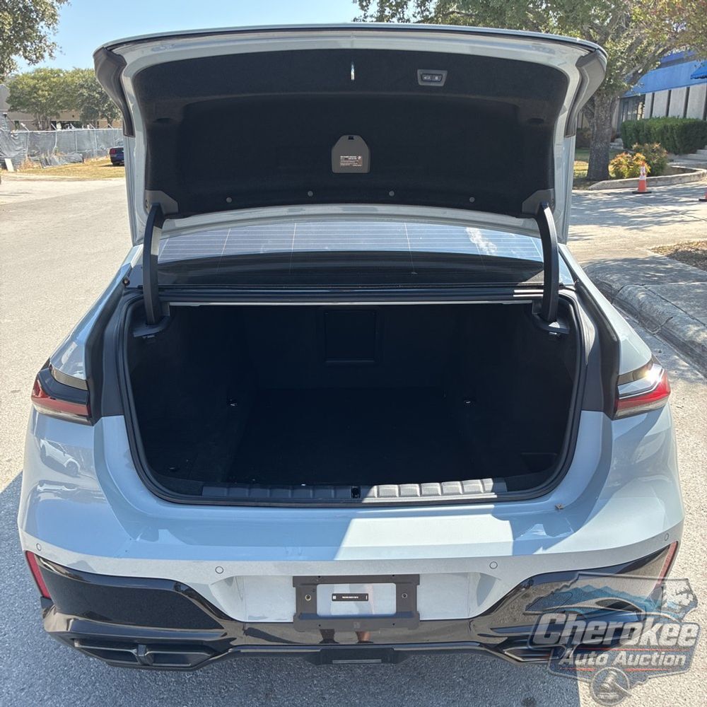2025 BMW 7-Series 760i xDrive