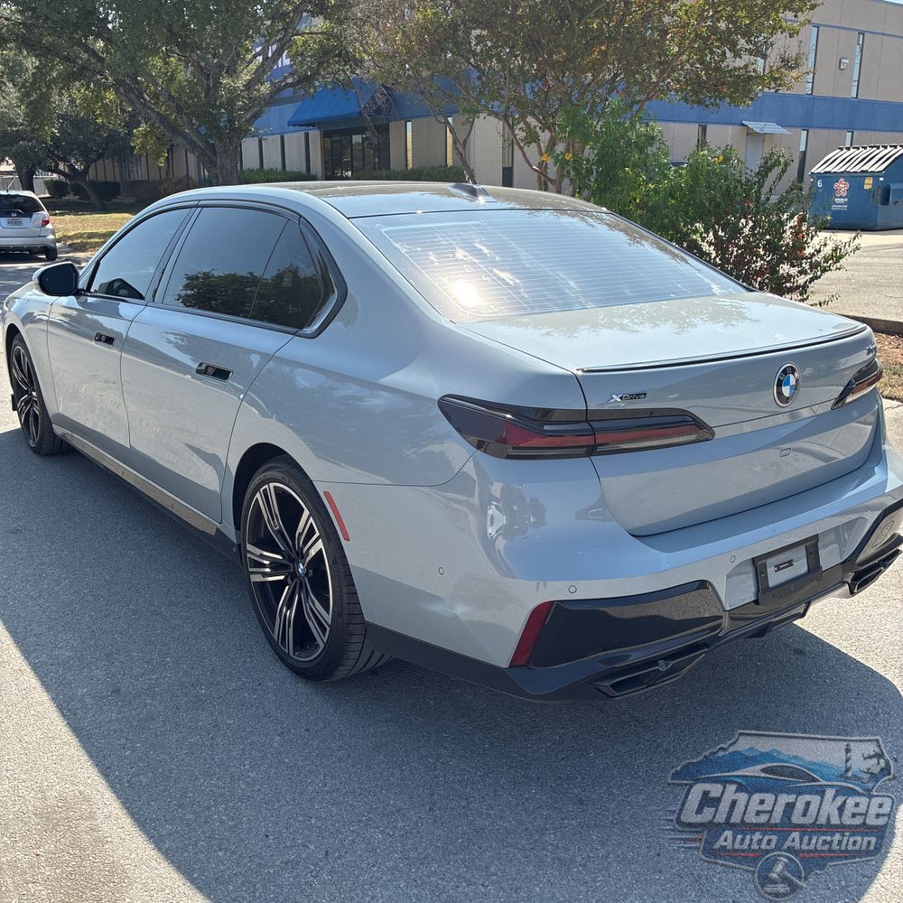 2025 BMW 7-Series 760i xDrive