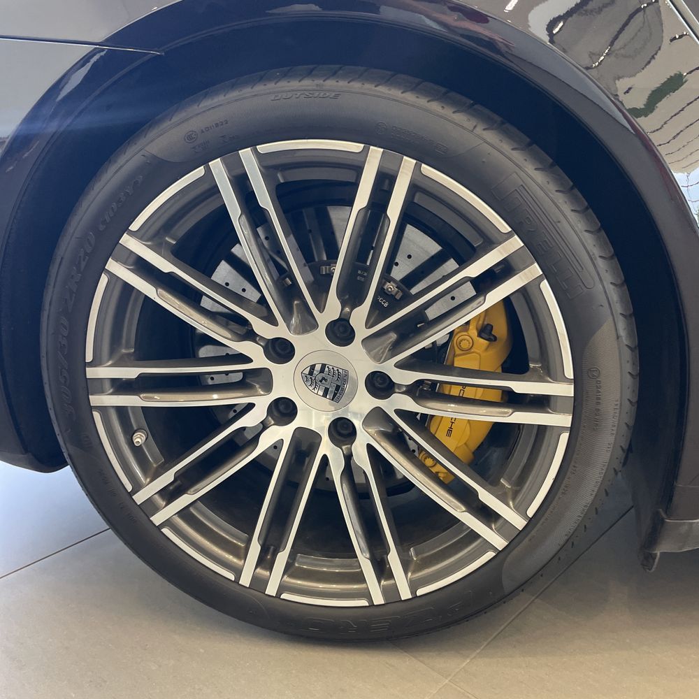 2014 Porsche 911 Turbo S