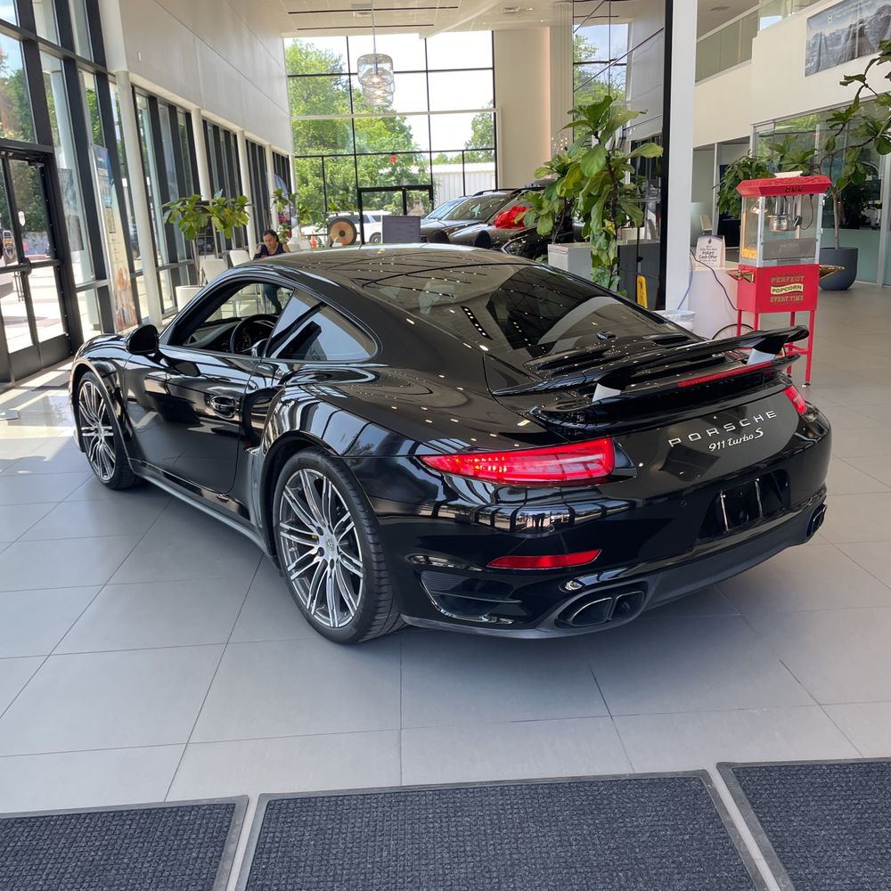 2014 Porsche 911 Turbo S