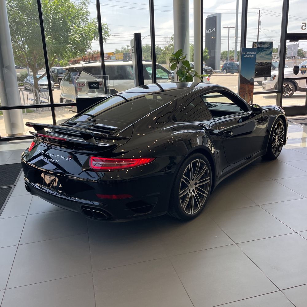 2014 Porsche 911 Turbo S