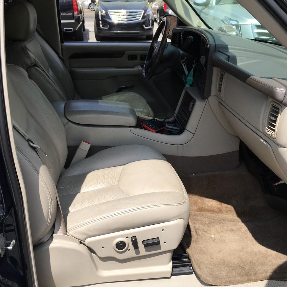 2005 Cadillac Escalade ESV