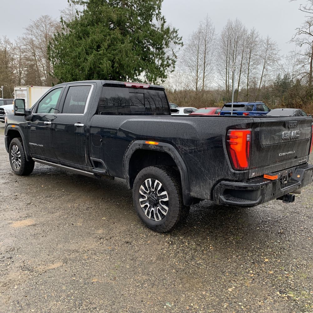 2024 GMC Sierra 3500 Denali Ultimate