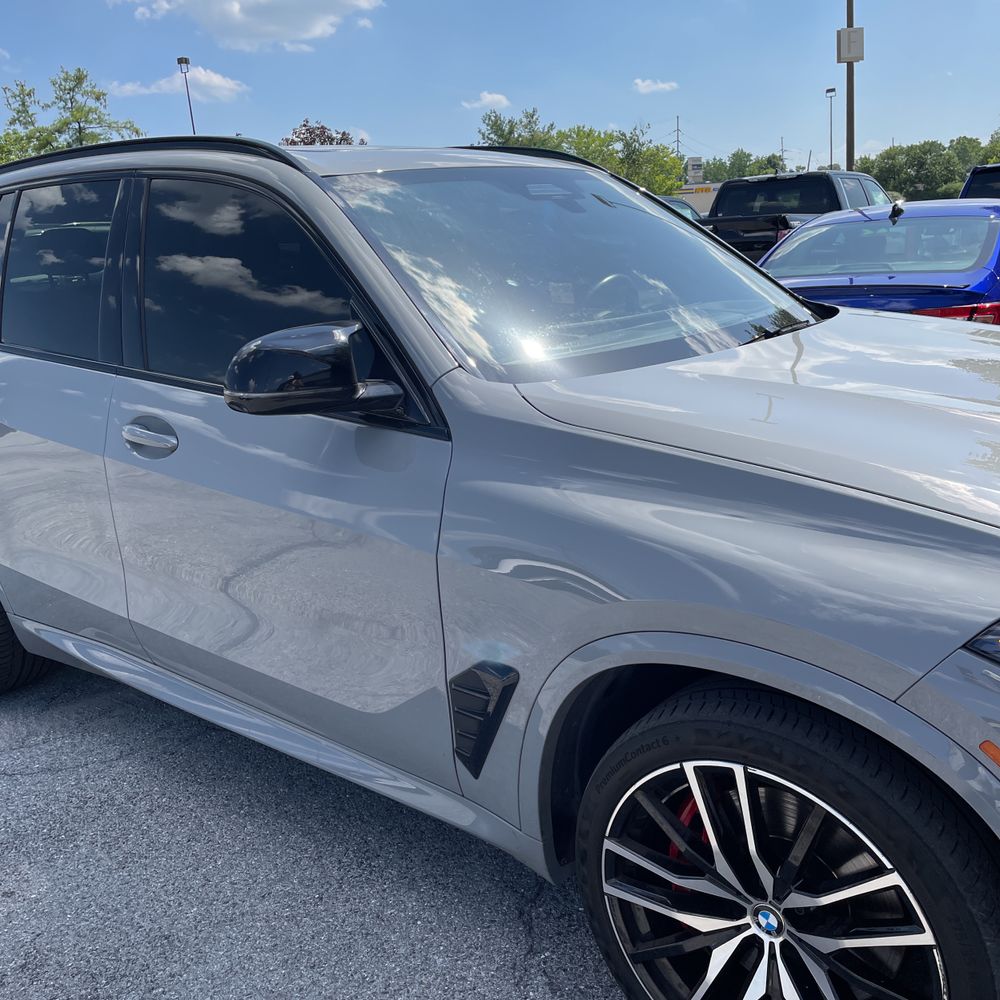 2024 BMW X5 M60i